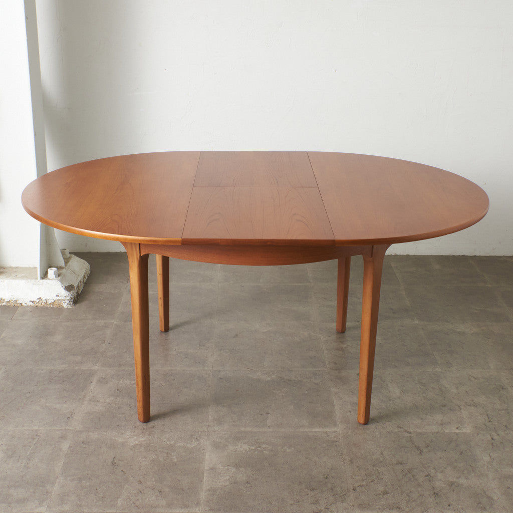 エクステンション ラウンド ダイニングテーブル｜ネイサン Nathan