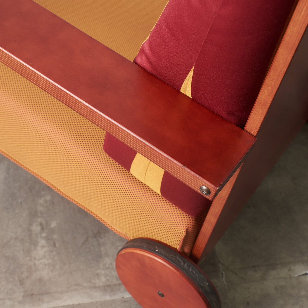 イージーチェア