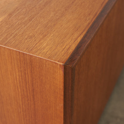 Form FIVE キャビネット