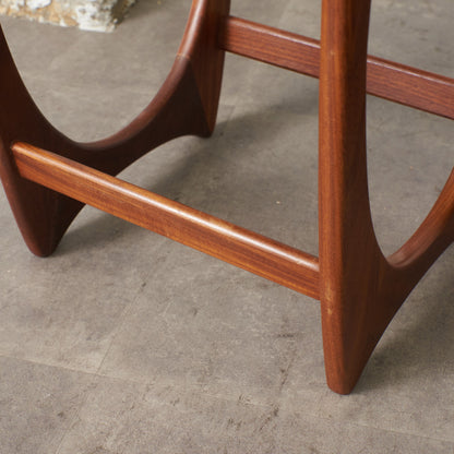 Astro セラミックタイルトップ ネストテーブル