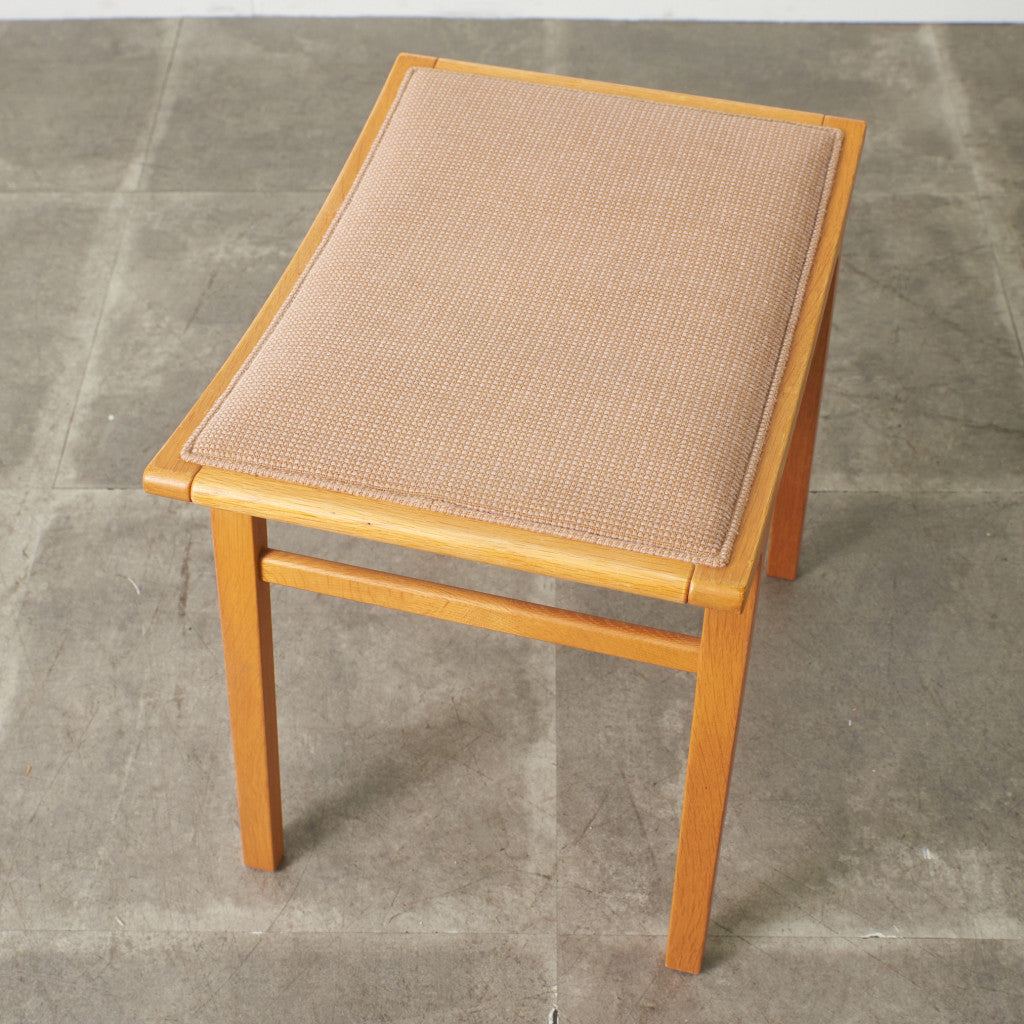 【天童木工】 スツール　T-5576NA-ST　 価格¥63,250円 スツール / T-5576NA-ST｜天童木工 TENDO – rocca rocca