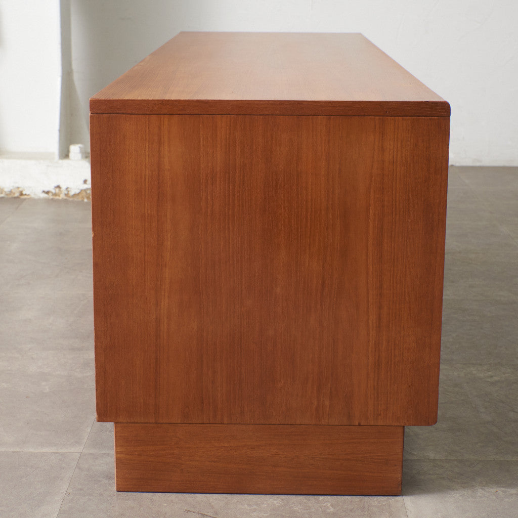 Fresco ヴィンテージ サイドボード