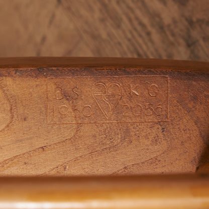 スティックバックチェア