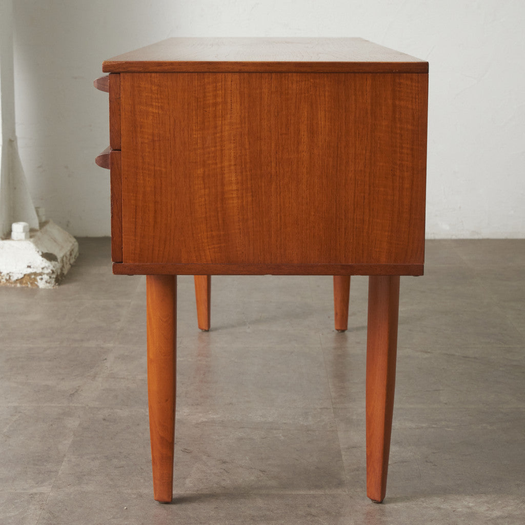 ヴィンテージ サイドボード