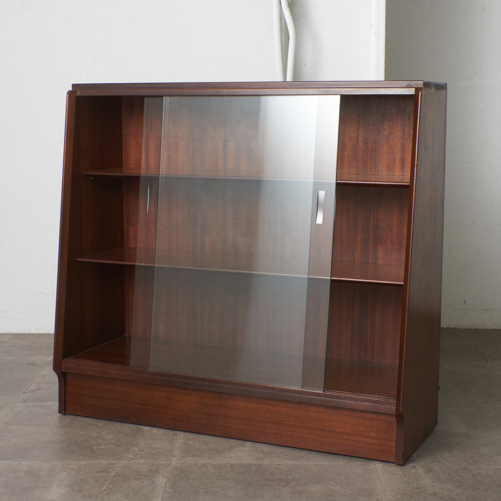 G-PLAN チークガラスキャビネット Brandon ガラスキャビネット – rocca rocca