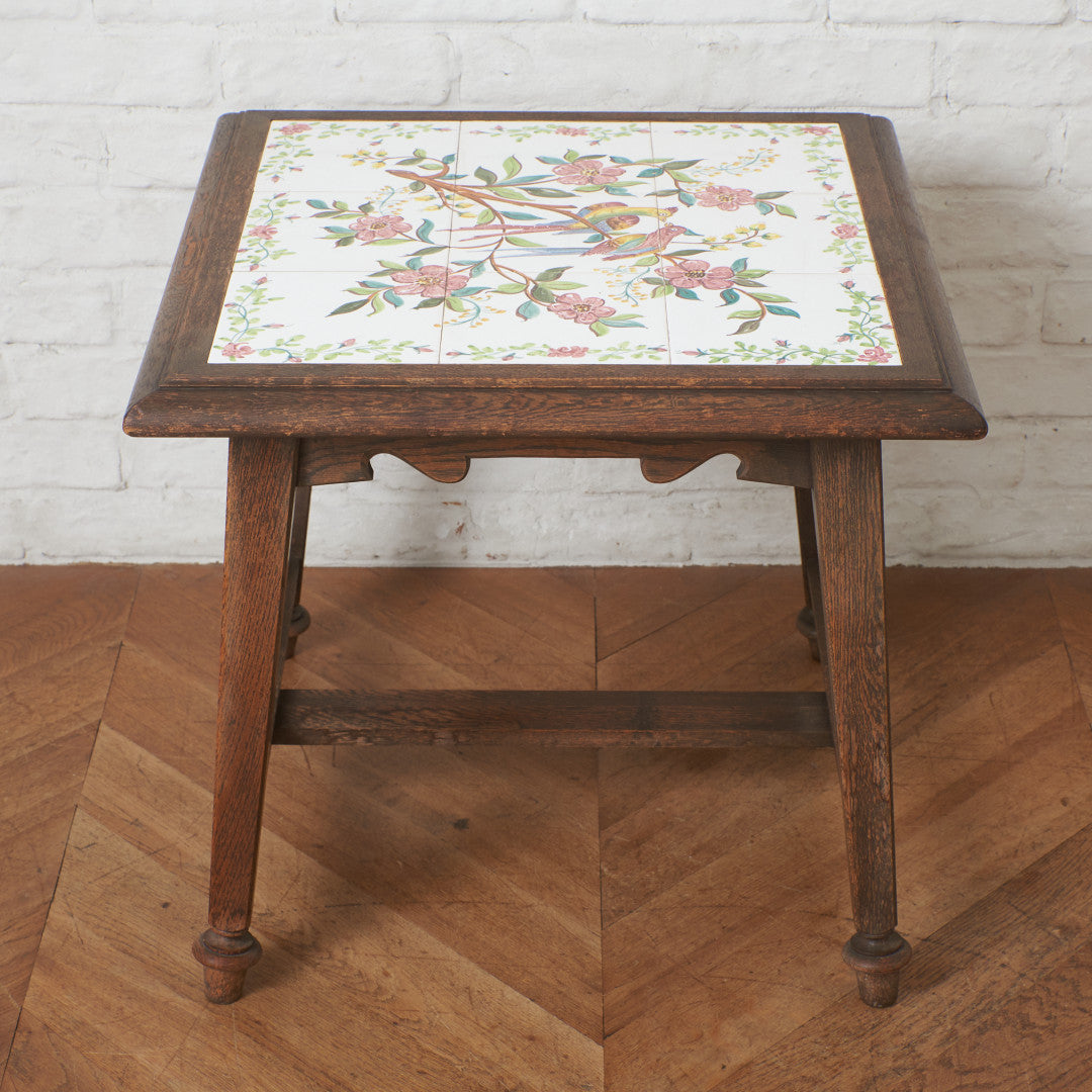 ヴィンテージタイルトップ　サイドテーブル デンマークヴィンテージ タイルトップ サイドテーブル – TIME HYPE