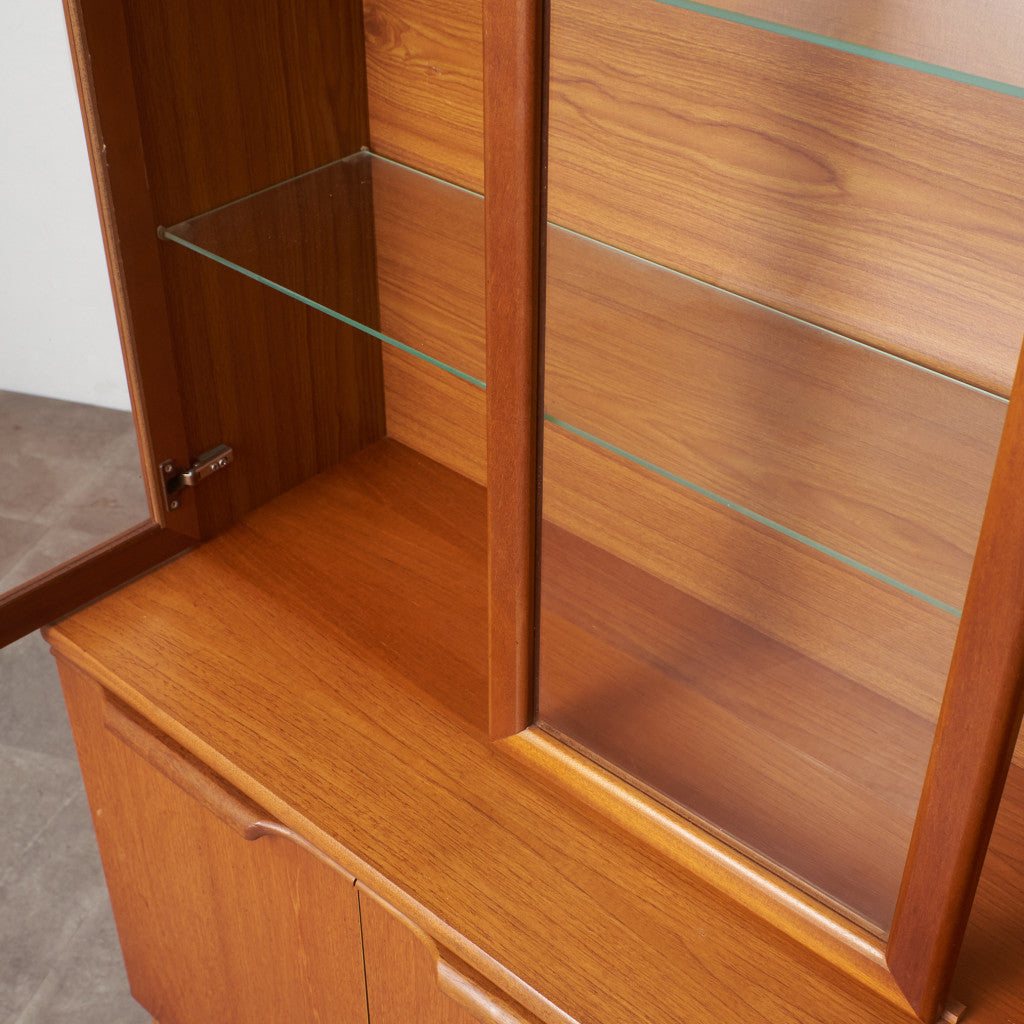 ヴィンテージ ガラスキャビネット