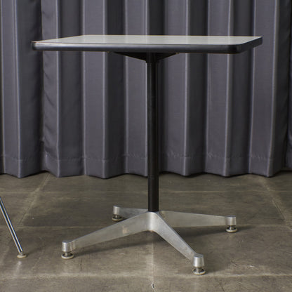 イームズ コントラクトベース テーブル