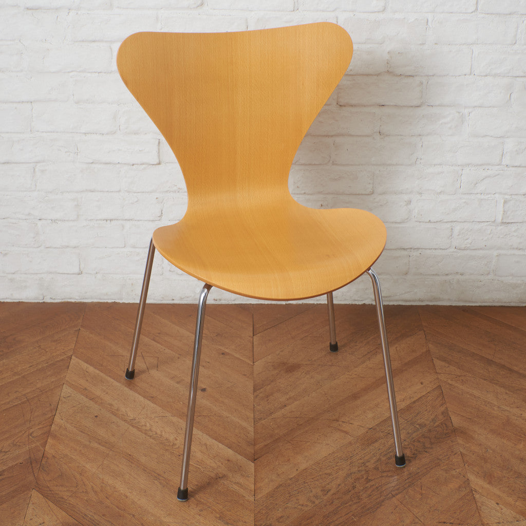 セブンチェア / ビーチ