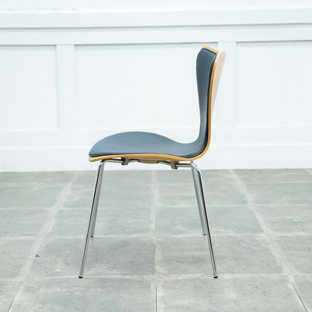 セブンチェア / フロントパディング