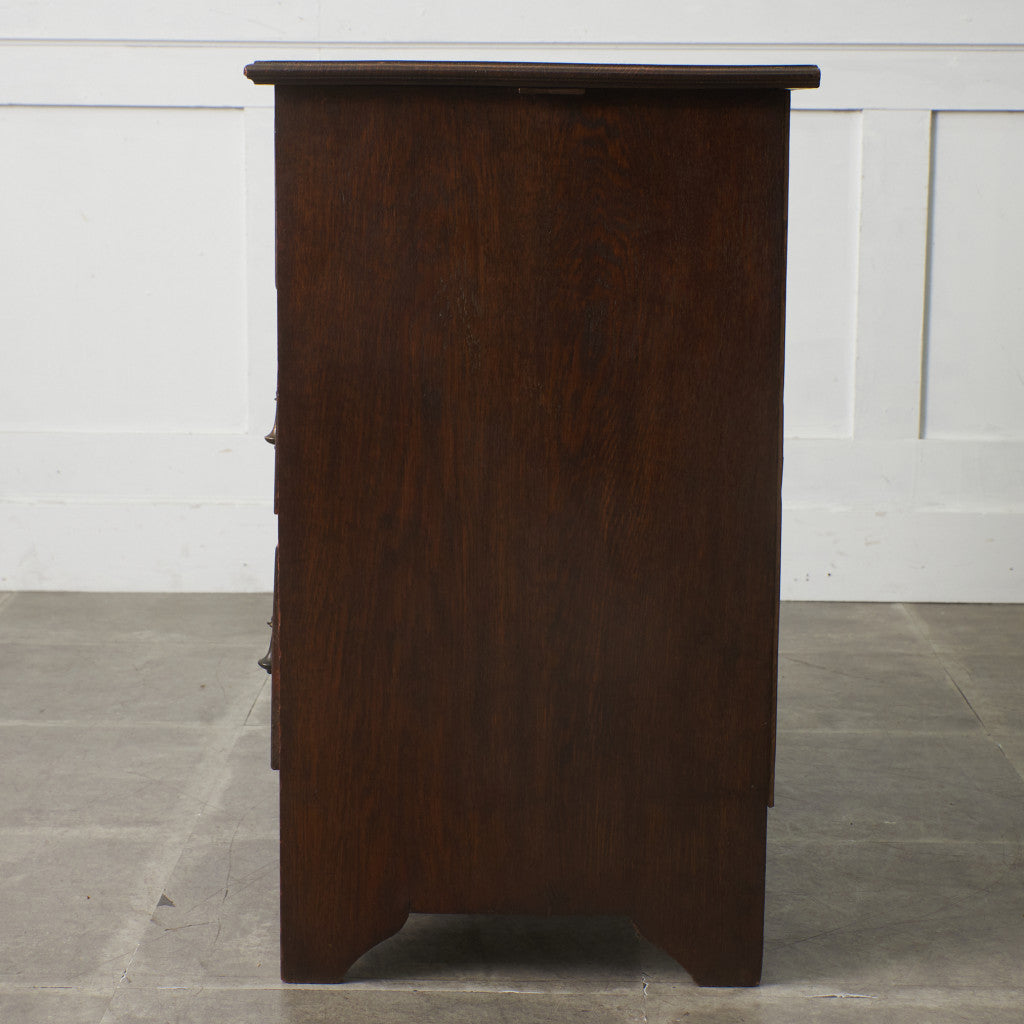 英国アンティーク 3段チェスト