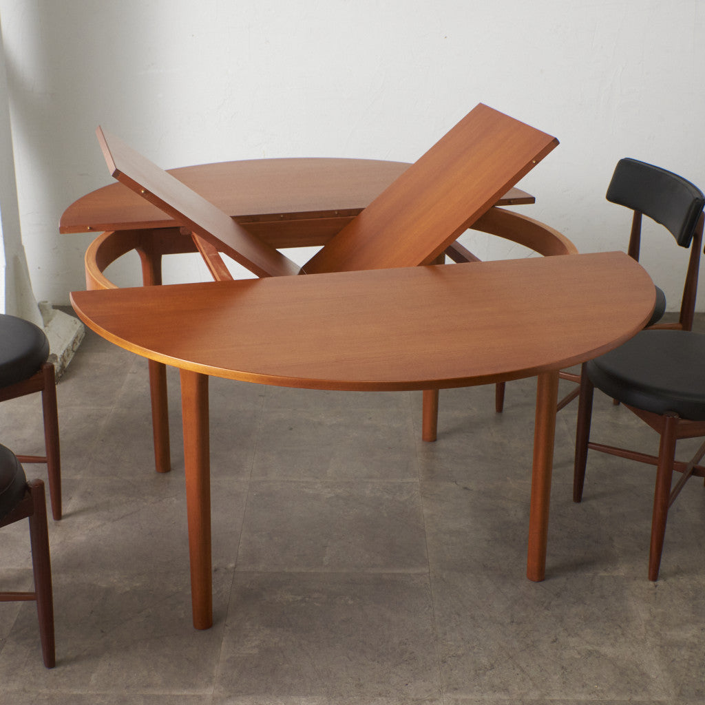 エクステンション ラウンドダイニングテーブル