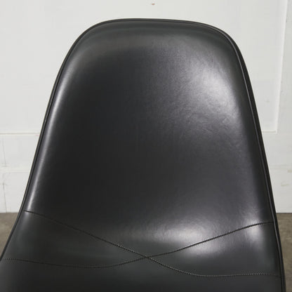 サイドシェルチェア スタッキングベース