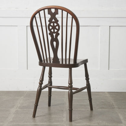 英国クラシック ホイールバックウィンザーチェア