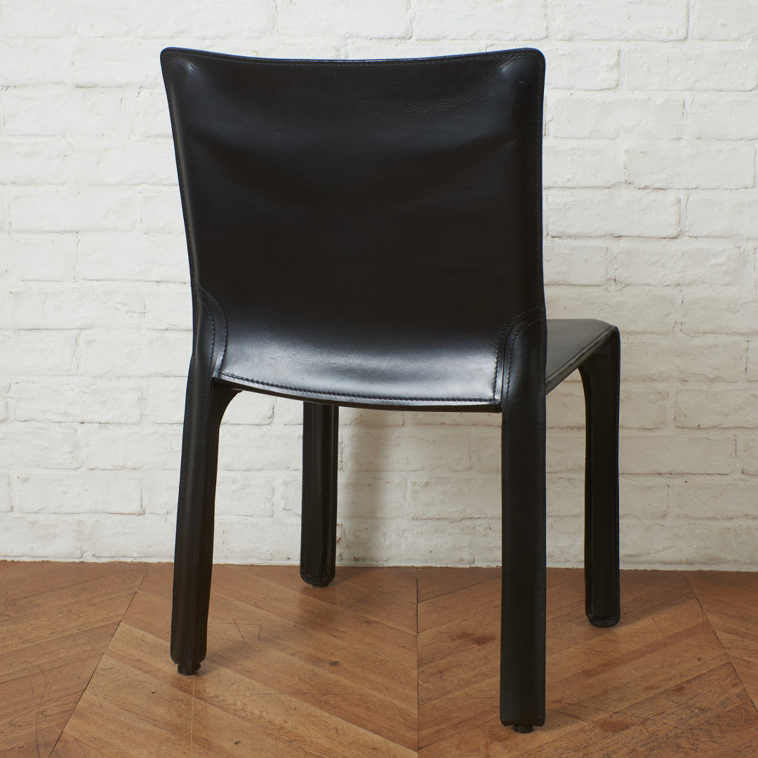 412 CAB アームレスチェア