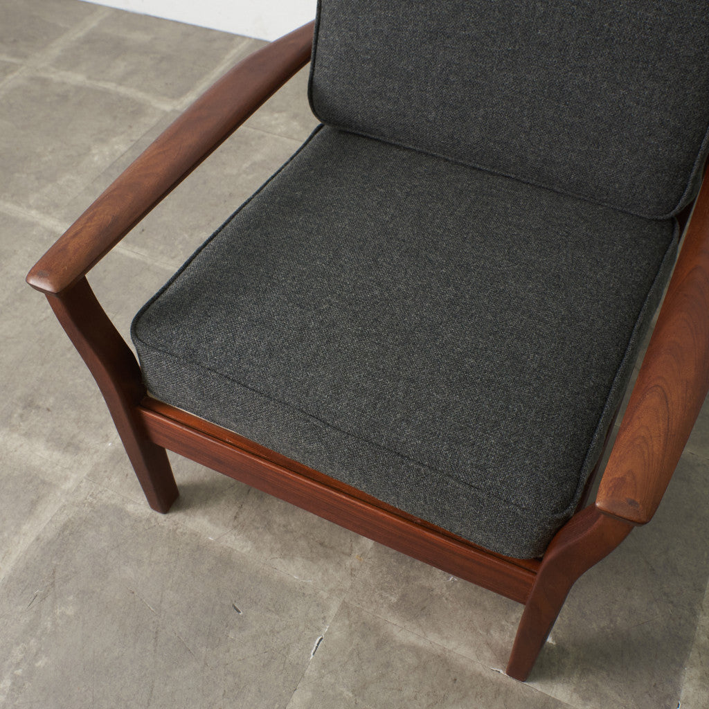 イギリスヴィンテージ アームチェア / 張替済